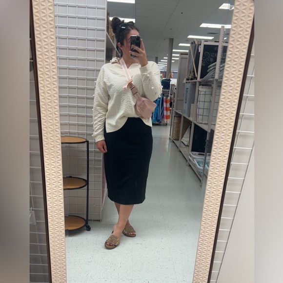 Meet your Posher, Drucilla - Picture 3 of 16